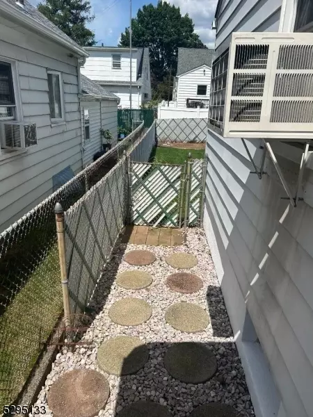 428 Sutton Ave, Hackensack, NJ 07601 photo 2