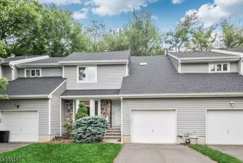 38 Matthew Rd, Wayne, NJ 07470