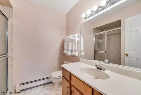 38 Matthew Rd, Wayne, NJ 07470 photo 23