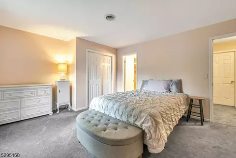 38 Matthew Rd, Wayne, NJ 07470 photo 22