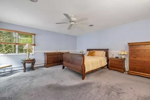 38 Matthew Rd, Wayne, NJ 07470 photo 18