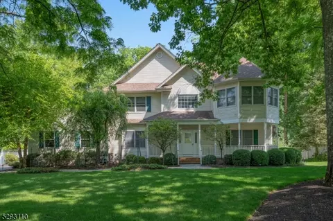 7 Ella Rd, Sparta, NJ 07871
