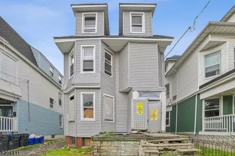 19 Baldwin Ave, Newark, NJ 07108