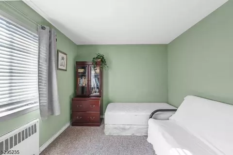 97 Troy Dr #D, Springfield, NJ 07081 photo 13
