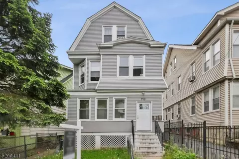 198 Renner Ave, Newark, NJ 07112