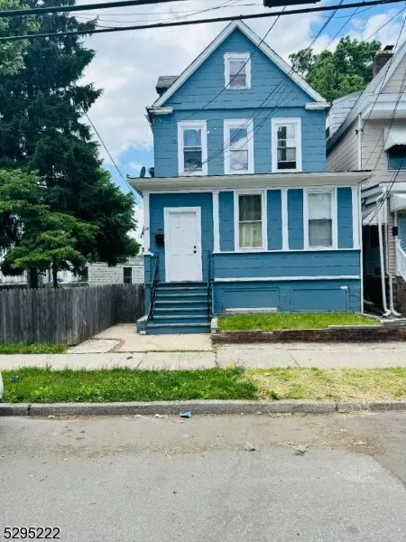 79 Linden Ave, Irvington, NJ 07111