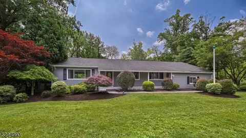 241 Kinnelon Rd, Kinnelon, NJ 07405