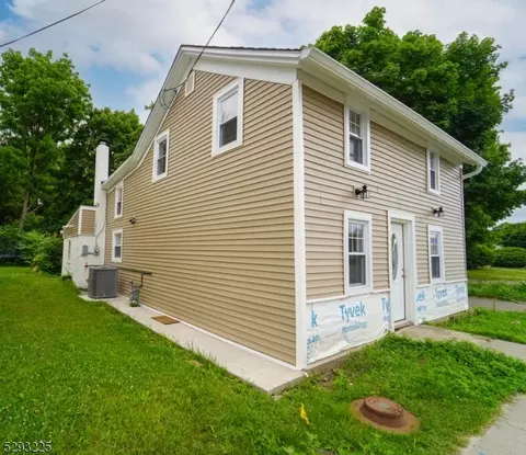 177 Mountain Ave, Hackettstown, NJ 07840