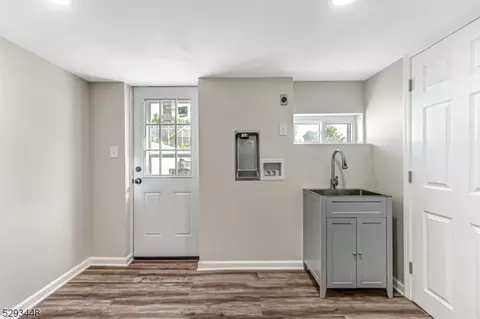 528 Melrose Ave, Middlesex, NJ 08846 photo 24