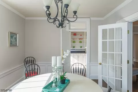 55 Park Ave #21, Newark, NJ 07104