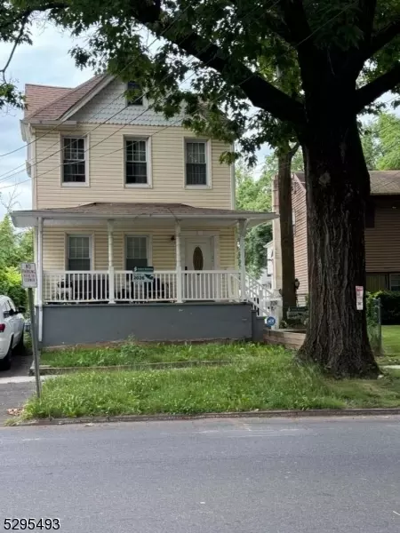 709 E 7th St, Plainfield, NJ 07062