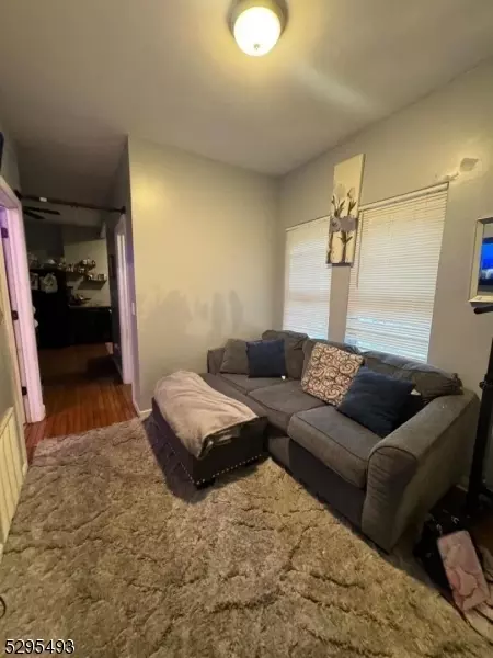 709 E 7th St, Plainfield, NJ 07062 photo 10