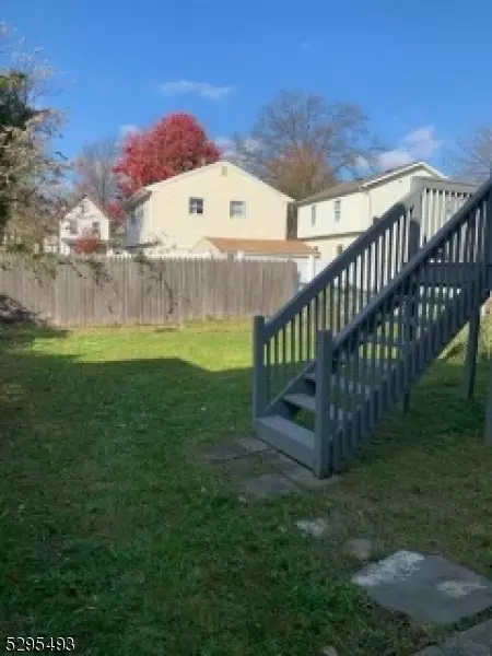 709 E 7th St, Plainfield, NJ 07062 photo 6