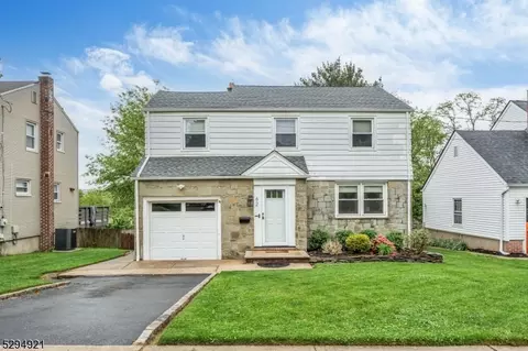 62 Sadler Rd, Bloomfield, NJ 07003