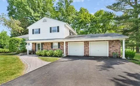 1731 Arrowbrook Dr, Bridgewater Twp, NJ 08836