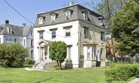 500 W 7th St, Plainfield, NJ 07060
