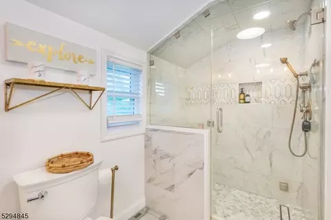 169 Parish Dr, Wayne, NJ 07470 photo 23