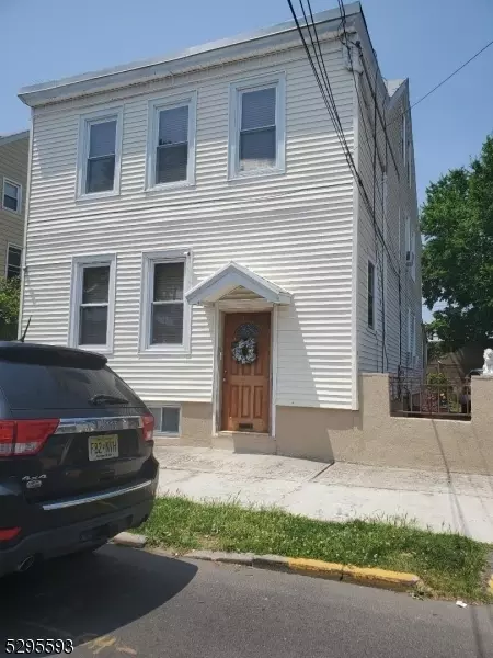 422 19th, Paterson, NJ 07524