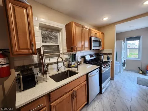 266 Hudson St, Hackensack, NJ 07601 photo 6
