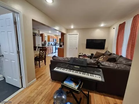266 Hudson St, Hackensack, NJ 07601 photo 4