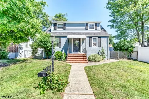 1 Grandview Ave, Middlesex, NJ 08846