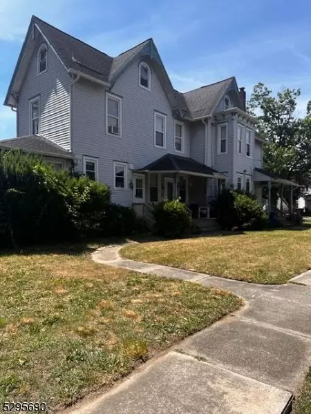 700 Garfield Ave, Palmyra, NJ 08065