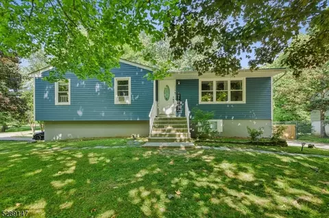 219 Ryerson Rd, Lincoln Park, NJ 07035