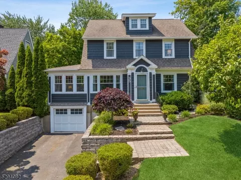 35 Walnut Ave, Millburn, NJ 07041