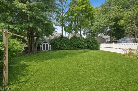 35 Walnut Ave, Millburn, NJ 07041 photo 23
