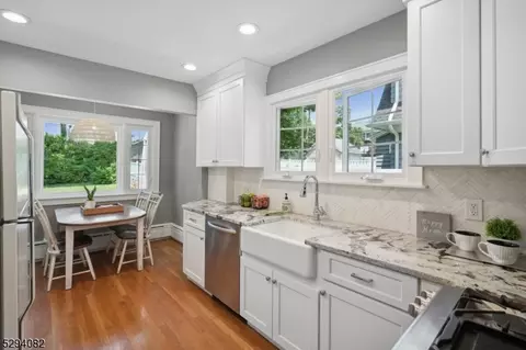 35 Walnut Ave, Millburn, NJ 07041 photo 9