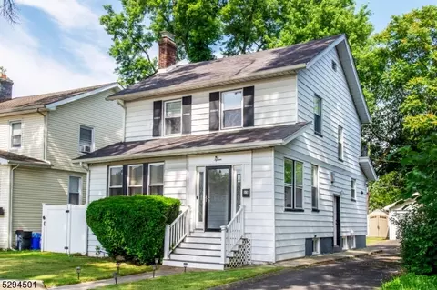 15 Grand Ave, East Orange, NJ 07018