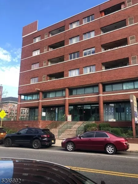 41-51 Wilson Ave #B6, Newark, NJ 07105