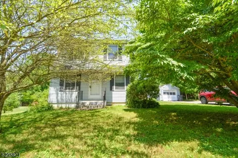 660 Carpentersville Rd, Phillipsburg, NJ 08865