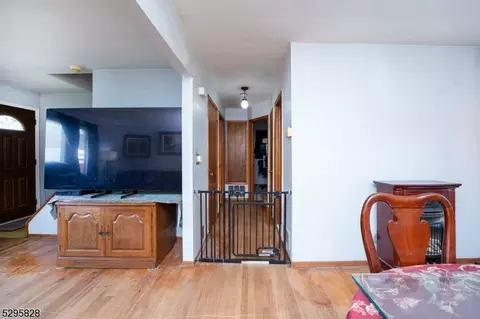 894 Sterling St, Plainfield, NJ 07062 photo 5