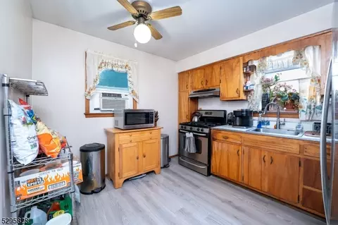 894 Sterling St, Plainfield, NJ 07062 photo 21