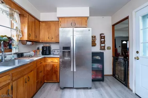 894 Sterling St, Plainfield, NJ 07062 photo 19