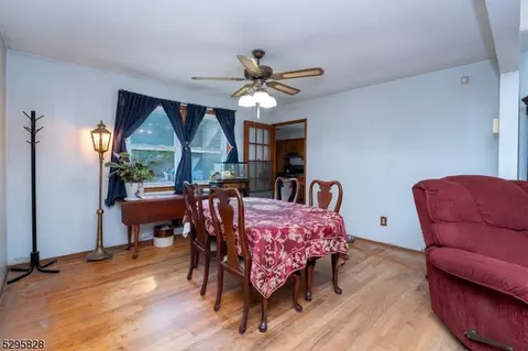 894 Sterling St, Plainfield, NJ 07062 photo 6