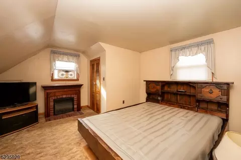 894 Sterling St, Plainfield, NJ 07062 photo 17