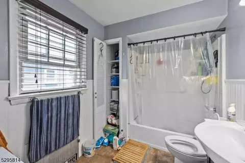 21 E High St, Bound Brook, NJ 08805 photo 23