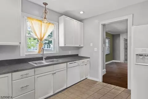 21 E High St, Bound Brook, NJ 08805 photo 20