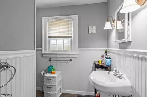21 E High St, Bound Brook, NJ 08805 photo 10