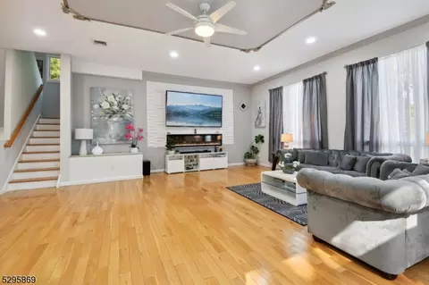31 Prospect Rd, Wayne, NJ 07470 photo 8