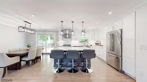63 Joyce Ln, Wayne, NJ 07470 photo 8