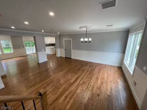 415 Terhune Ave, Paramus, NJ 07652 photo 6