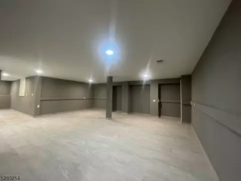 415 Terhune Ave, Paramus, NJ 07652 photo 10