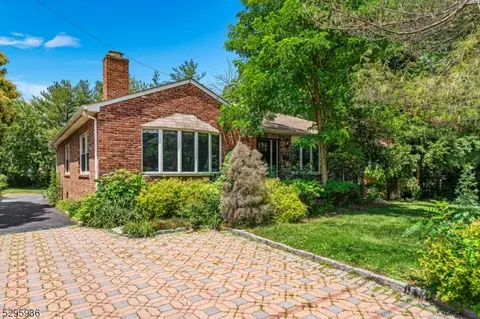305 Short Hills Ave, Springfield, NJ 07081