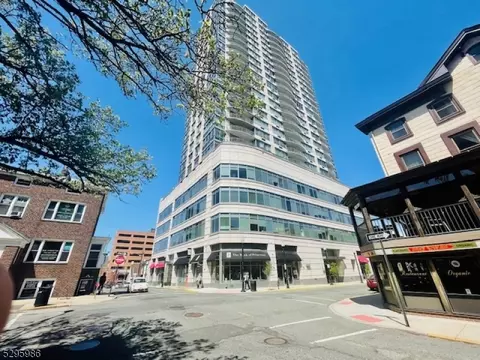 1 Spring St #1207, New Brunswick, NJ 08901