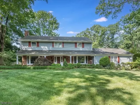 20 Woodruff Rd, Morristown, NJ 07960