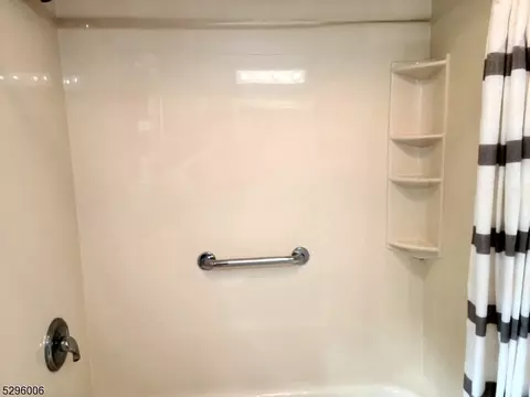 320 Evergreen Ave, Bound Brook, NJ 08805 photo 17