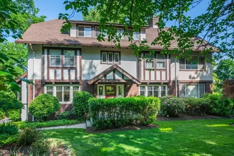 185 Upper Mountain Ave, Montclair, NJ 07042